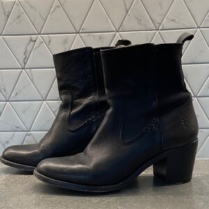 Frye Black Leather Women’s Cowboy Boots-Size 9